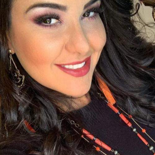 Kotona on tukalaa ja olen kovin tylsistynyt.