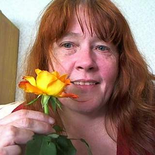 Etsin Miestä Jonka Lähellä On Helppo Olla